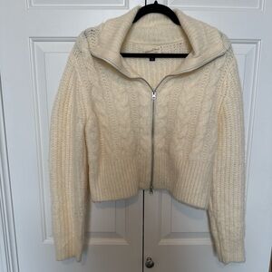 Universal Thread Cream Cable Knit Turtleneck Sweater
